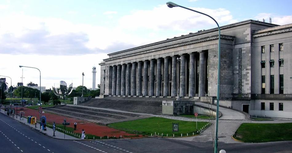 Hay aumento para universidades- el gobierno acordoacute un incremento del 70-en-porciento- del presupuesto