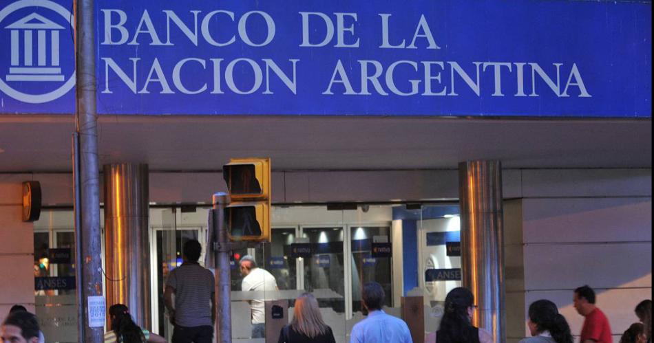 Ley de Bases- eliminan el Banco Nacioacuten de la lista de empresas a privatizar