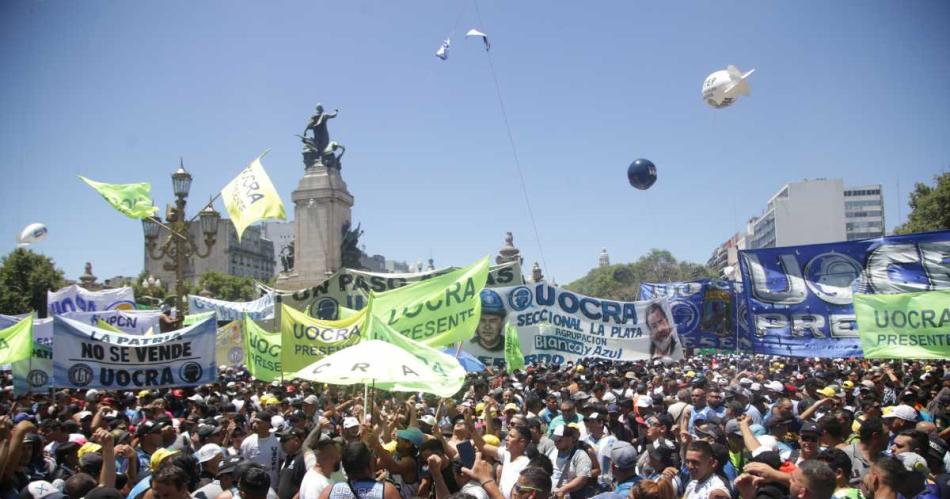 La CGT inicia plan de lucha contra la ley Bases y la vuelta de Ganancias