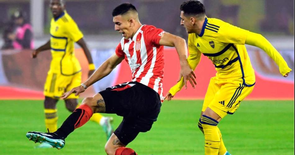 Estudiantes le ganoacute a Boca y jugaraacute la final en Santiago ante Veacutelez