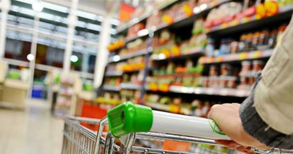 Se derrumba el consumo- ventas en suacuteper y mayoristas cayeron hasta 107-en-porciento-