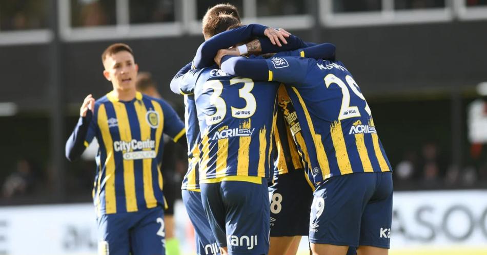 Rosario Central le ganoacute a Deportivo Riestra en el arranque de la tercera fecha