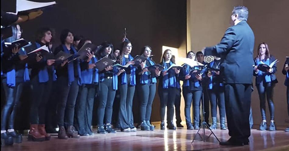 Concierto sacro del Coro de Caacutemara de la Ucse en San Francisco