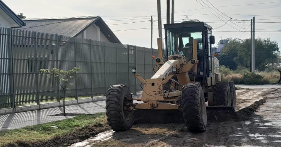 Obras Puacuteblicas de la Capital concretoacute el mantenimiento de calles en el Bdeg Ejeacutercito Argentino