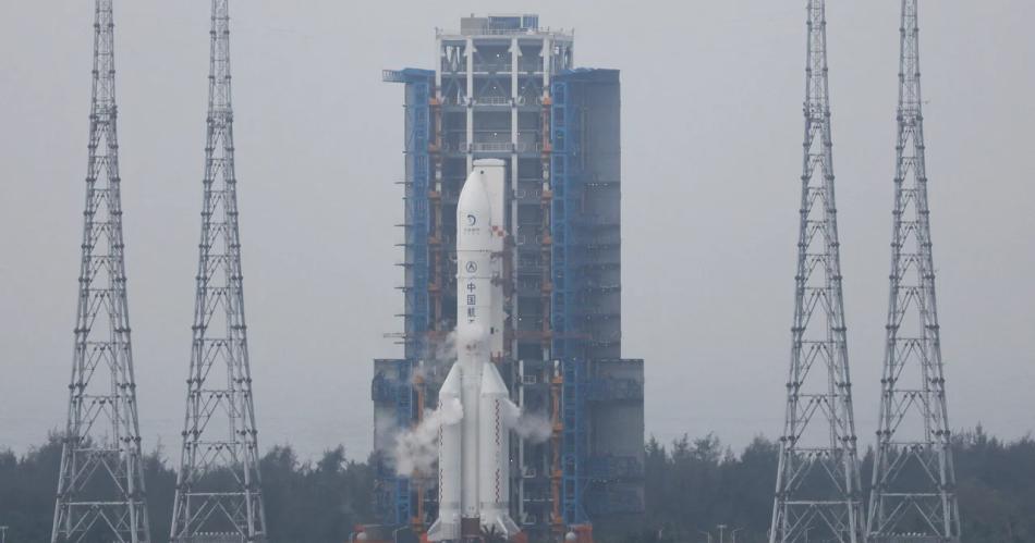 Gran salto para la humanidad- la nave espacial china Change-6 aterrizoacute en la cara oculta de la Luna