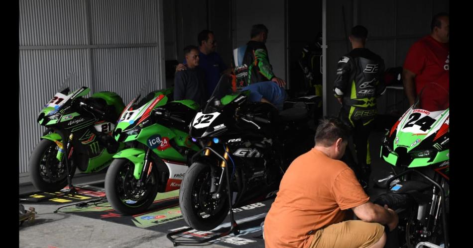 Pruebas libres de motos en Las Termas de Riacuteo Hondo