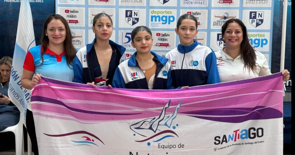 Isabel Heredia se coronoacute subcampeona nacional de natacioacuten artiacutestica