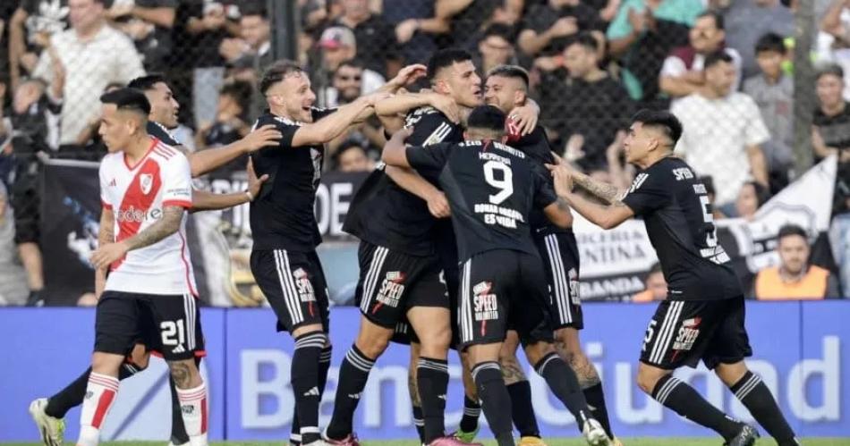 River perdioacute ante Riestra por la Liga Profesional con un equipo diezmado