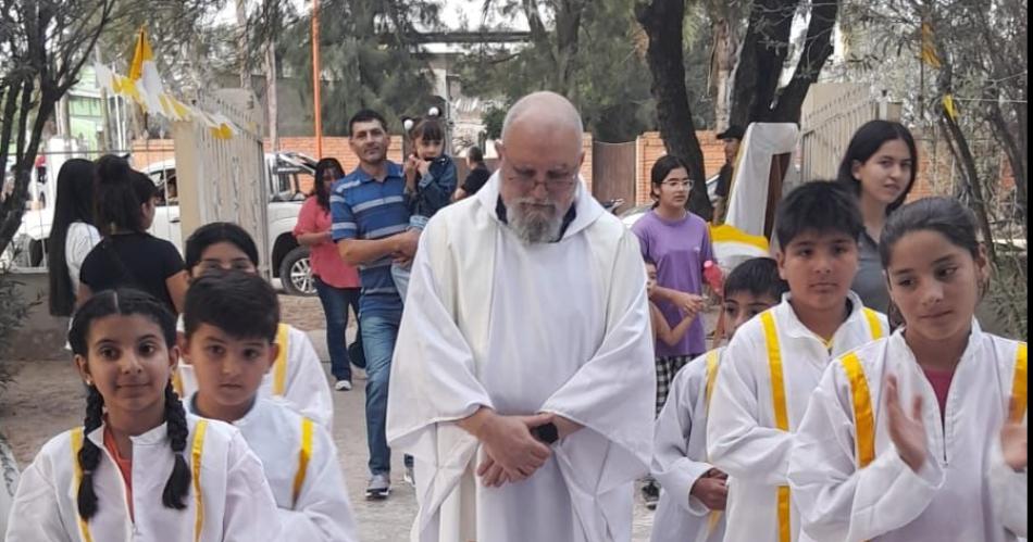 San Antonio de Padua emocionoacute a los choyanos en su fiesta chica