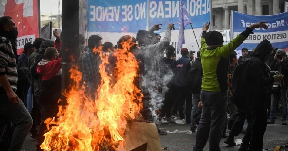 Incidentes en el Congreso- liberaron a 17 detenidos pero otros 16 siguen encarcelados