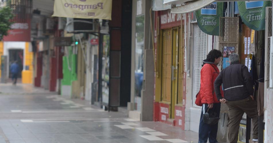 FOTOS  Calles vaciacuteas y escaso movimiento en el Centro por el feriado