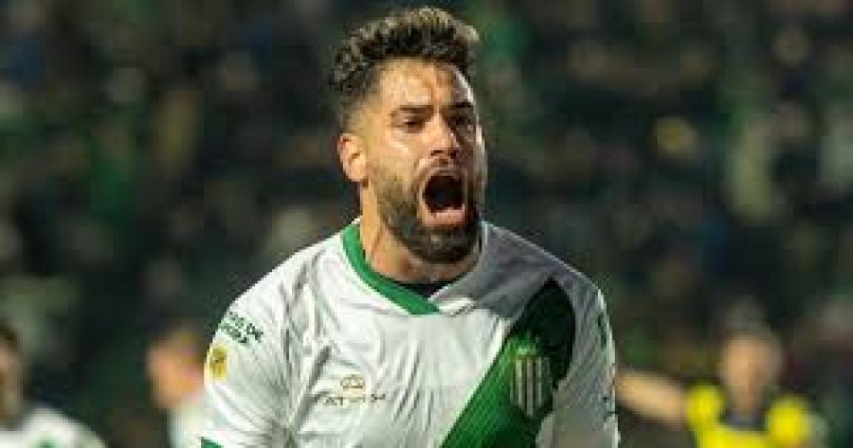 Milton Gimeacutenez con un pasado en el Ferro a Boca