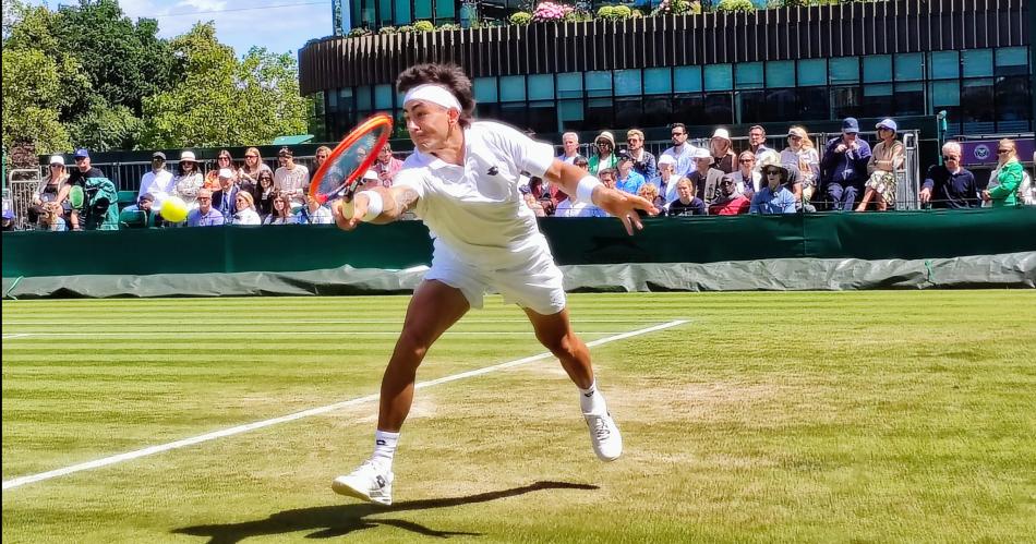 NOTABLE Francisco Comesaña es el único argentino en Wimbledon ya que ayer se despidió Tomy Etcheverry