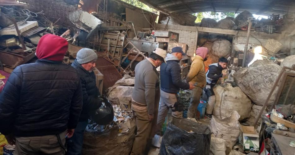 Allanan chatarreriacuteas y secuestran cientos de kilos de cobre y metales