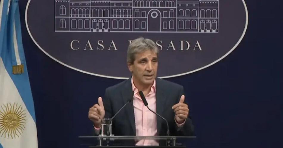 Luis Caputo- A partir del lunes no se van a imprimir maacutes pesos en Argentina