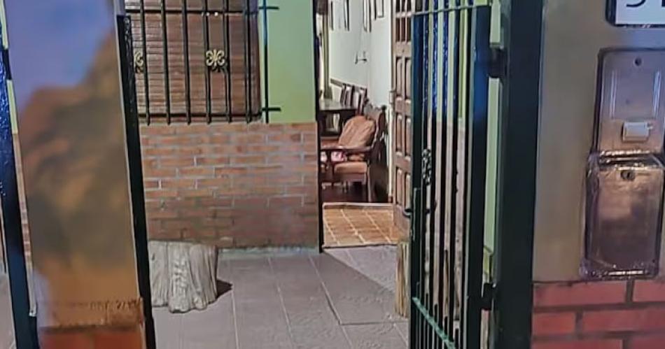 Un chico de 17 antildeos atacoacute a cuchilladas a su padrastro para defender a su madre en una pelea 