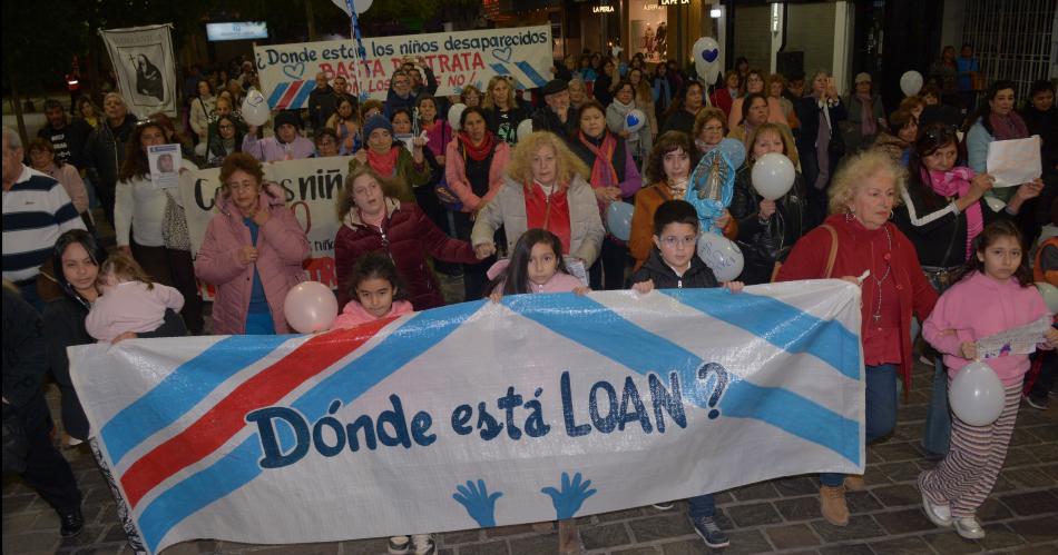 Santiago del Estero marchoacute pidiendo por la aparicioacuten con vida de Loan