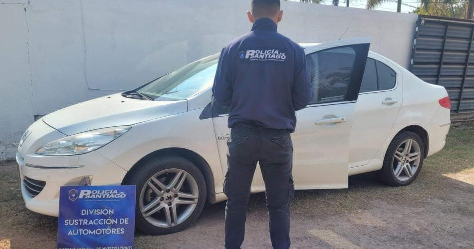 Comproacute un auto que teniacutea pedido de secuestro y debioacute entregarlo