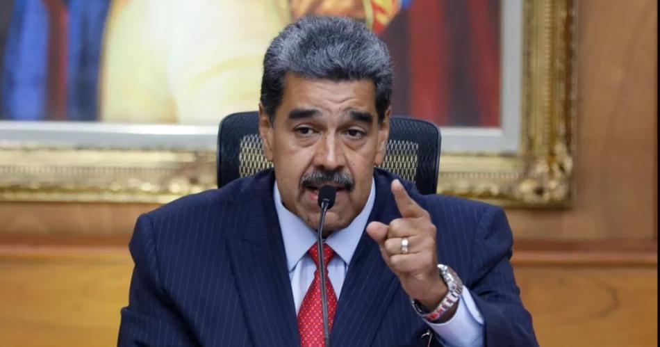 Maduro tiene un nuevo enemigo- Fuera WhatsApp de Venezuela