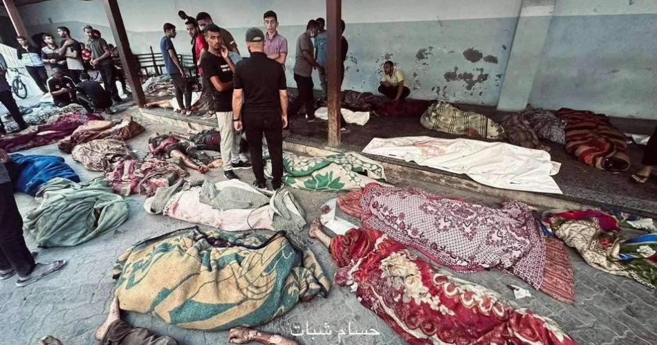 Bombardeo israeliacute a escuela dejoacute al menos 100 muertos en Gaza