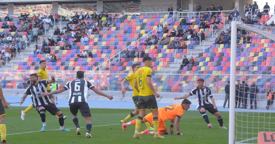 Central Coacuterdoba tuvo un desahogo y ganoacute su primer partido en la Liga Profesional