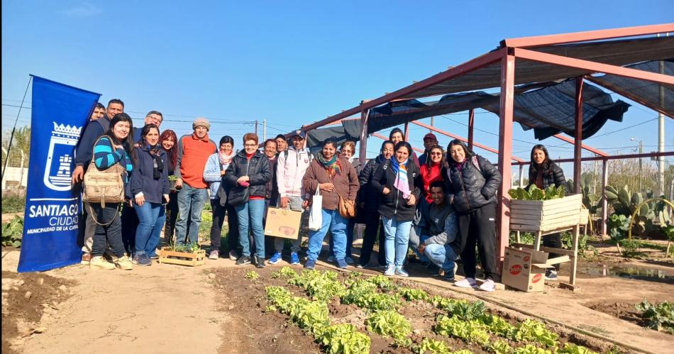 Desarrollo Social y Comunitario de la municipalidad realizoacute un taller sobre agricultura urbana en el Bdeg Beleacuten