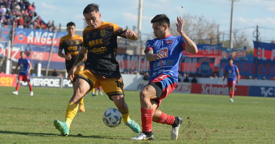 El claacutesico santiaguentildeo se cerroacute con un pobre empate 0-0