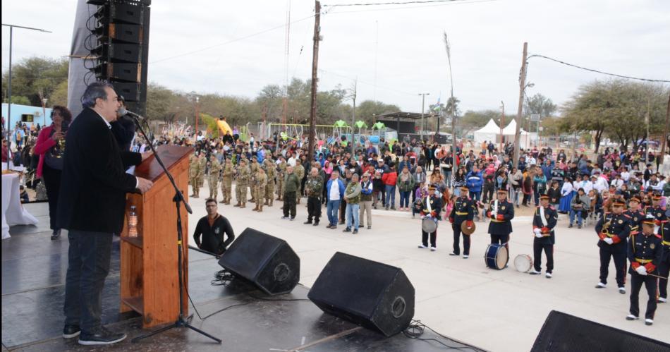 Garza celebroacute su aniversario con entrega de viviendas y la inauguracioacuten de obras