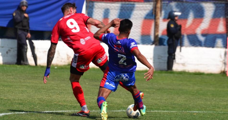 Guumlemes goleoacute a Deportivo Maipuacute y toma aire en la Zona A