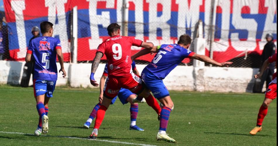 Guumlemes goleoacute a Deportivo Maipuacute y toma aire en la Zona A