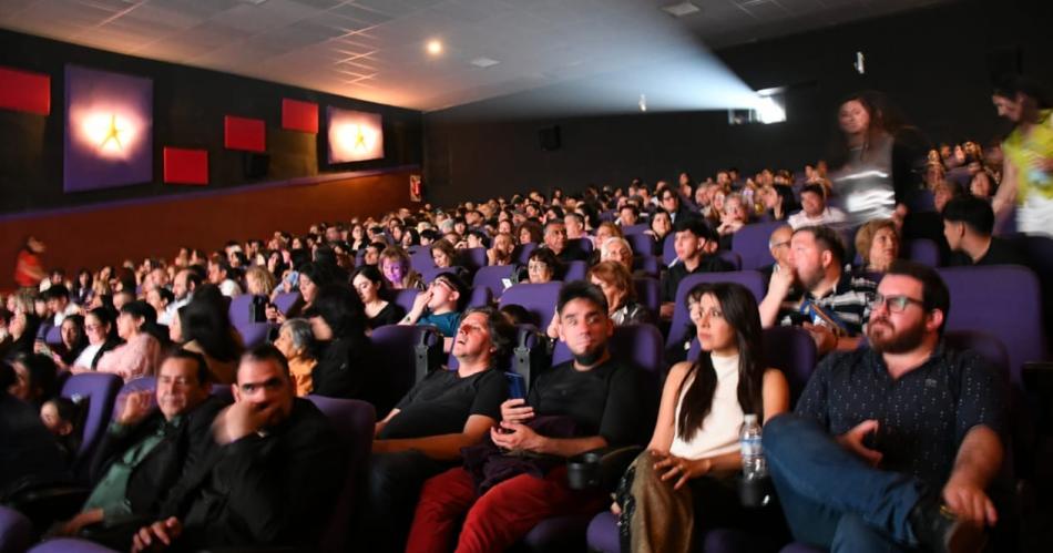 Gran eacutexito de La Estrella Azul en su avant premiere en Santiago del Estero