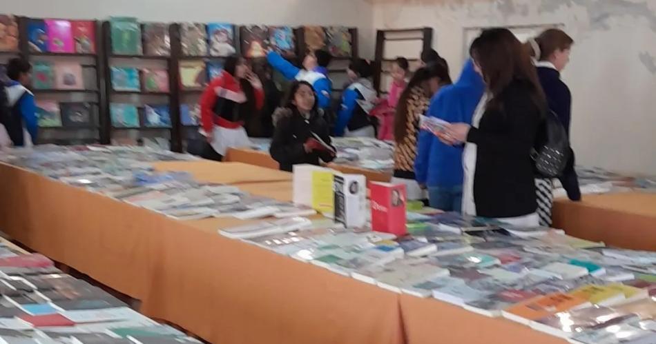 En el marco de los 150 antildeos de Friacuteas se realizoacute la 7ordf Feria del Libro