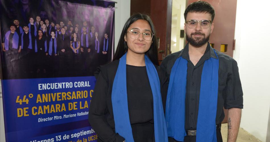 CORO DE CAacuteMARA DE LA UCSE DE FESTEJO