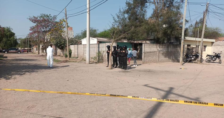 Sigue proacutefugo el homicida del adolescente ejecutado con una tumbera en La Banda