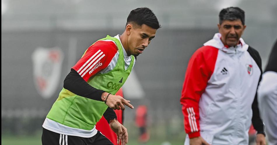 Maximiliano Meza tendraacute que ver el partido desde afuera