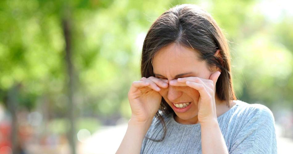 Enfermedad ocular- iquestcoacutemo afecta la contaminacioacuten ambiental a los ojos