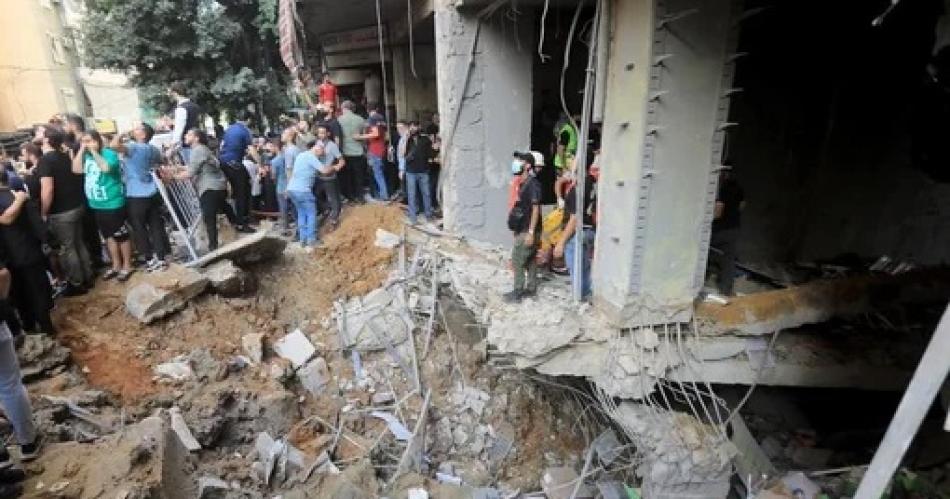 Israel volvioacute a atacar Beirut y crece el riesgo de guerra total