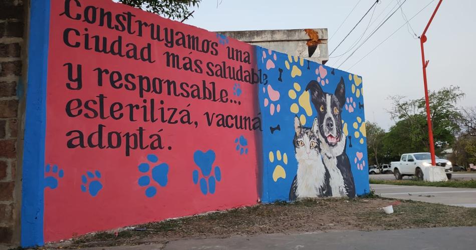 Mediante un mural instan a la tenencia responsable de mascotas en Selva