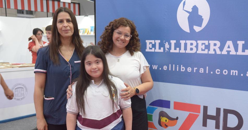 IMPERDIBLE PASEO POR LA FERIA DEL LIBRO