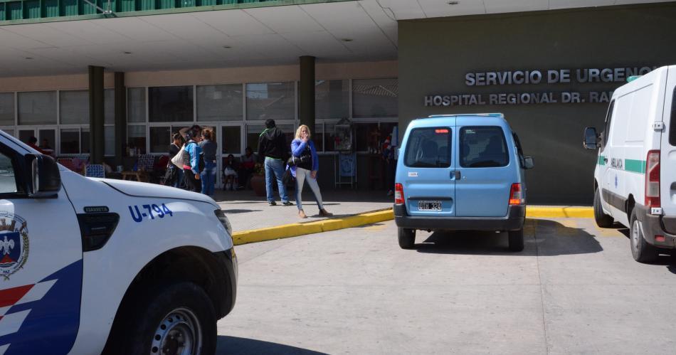 Lo juzgan por asesinar al novio de su esposa afuera de un albergue