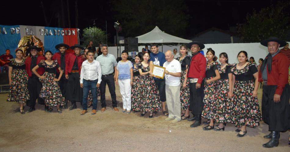 Antildeatuya tuvo su Fiesta de la Tradicioacuten en el Paseo de los Emprendedores