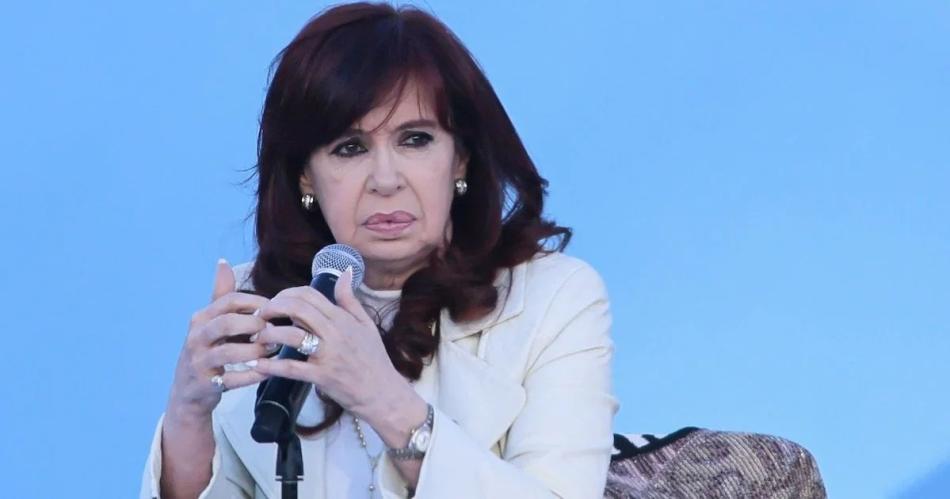 Por queacute Cristina no iraacute a prisioacuten y podriacutea ser candidata pese a la condena