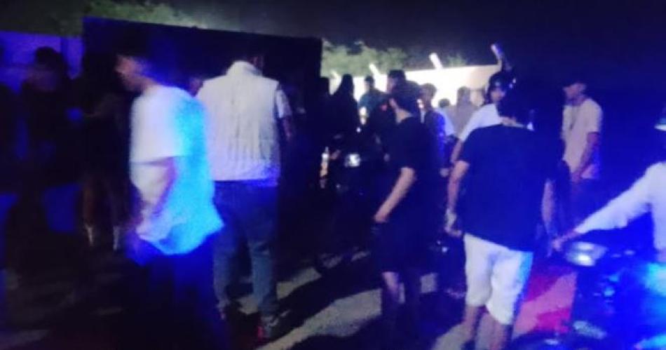 Desalojan una fiesta clandestina en la zona rural- secuestran equipo de luces y sonido