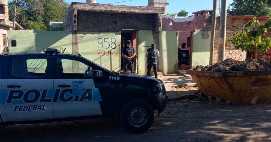 Desmantelan un punto de venta de drogas en el barrio La Catoacutelica de narcomenudeo