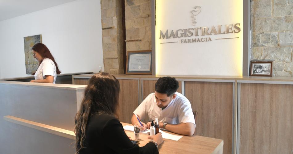 Magistrales farmacia- profesionalismo e innovacioacuten para el cliente