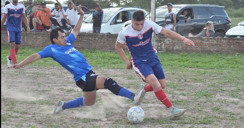 Unioacuten Santiago derrotoacute como visitante a Juventud Unida en Quimiliacute