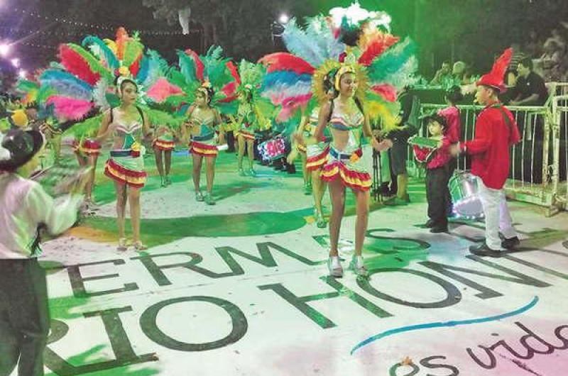 Los feriados de carnaval de 2025 tienen fechas confirmadas y se transformaraacuten en el primer fin de semana largo del antildeo que viene