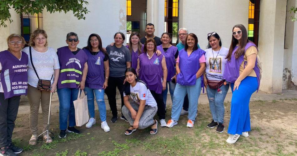 Mantildeana parte a Catamarca el grupo Amo Jesuacutes a venerar a la Virgen del Valle