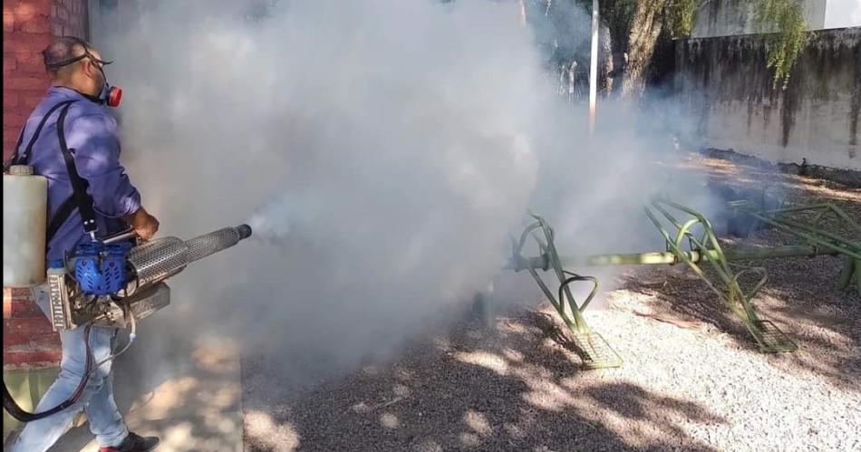 La municipalidad de Las Termas de Riacuteo Hondo encara acciones  dengue