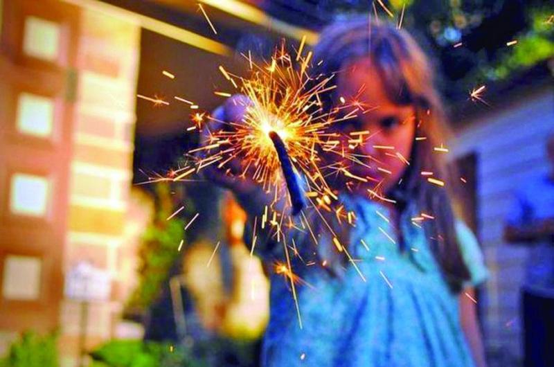 Por las personas con autismo un antildeo maacutesinvitan a sumarse a Maacutes luces menos ruido